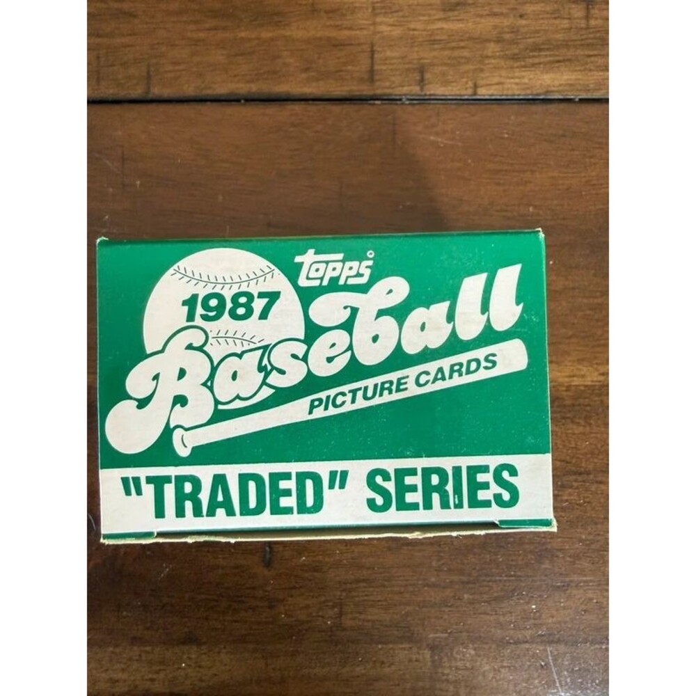 1987 Topps Baseball Traded Series “Card Numbers 1-T through 132-T” Pack
